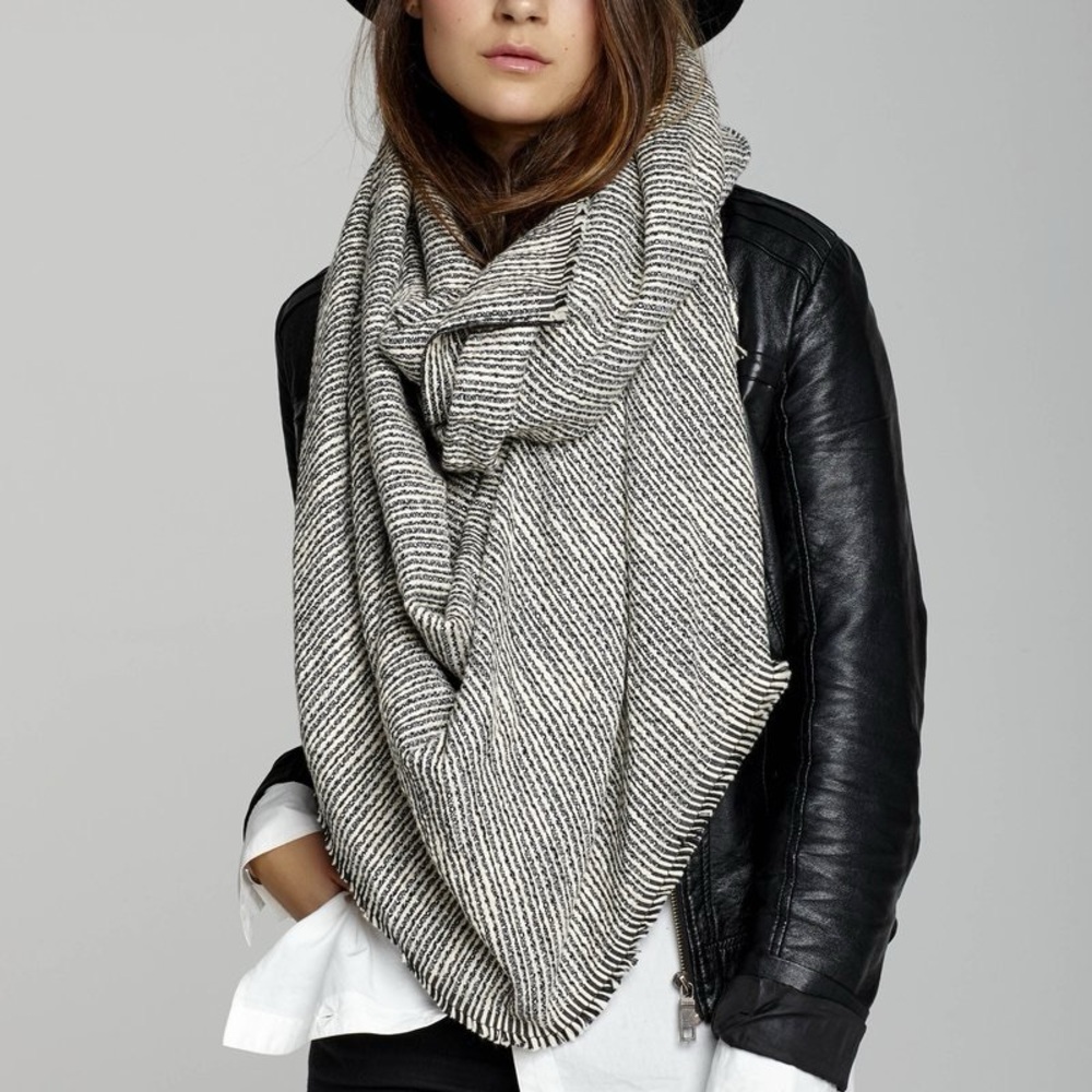 Krista Norris Nautilus wingtip scarf